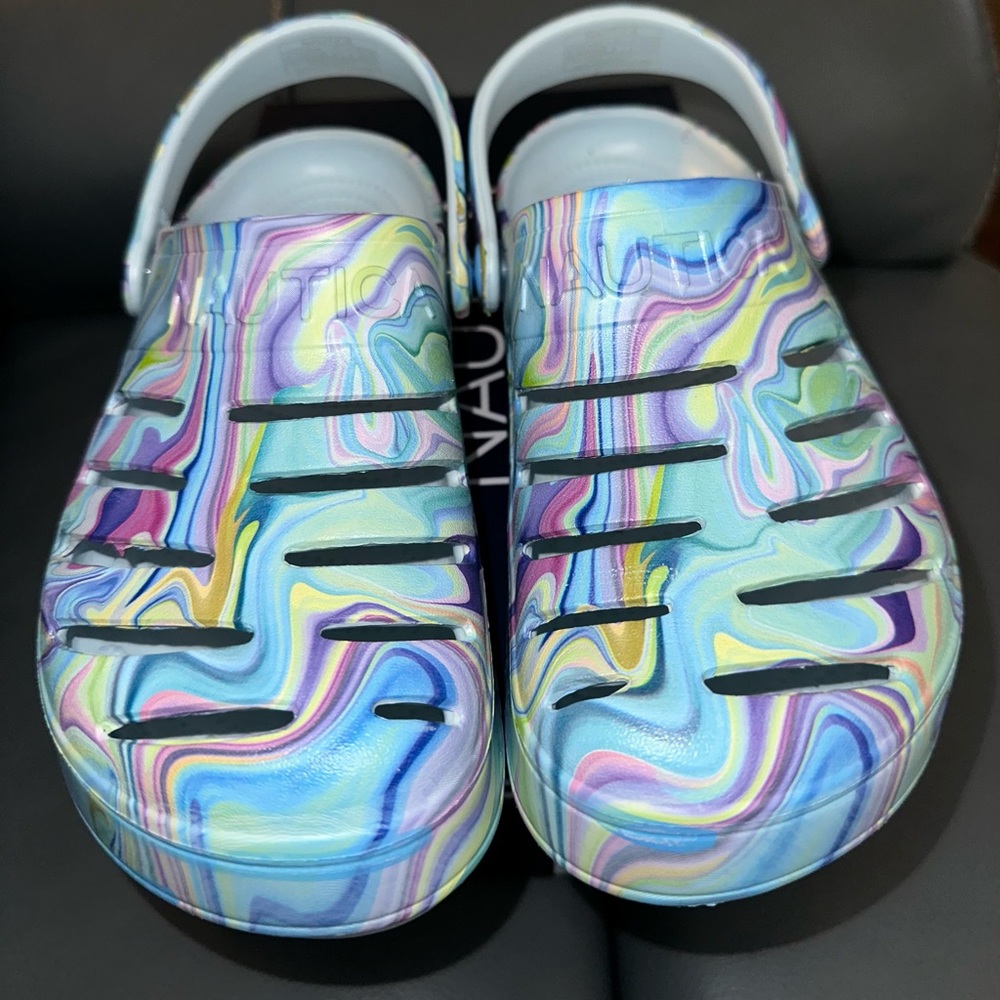 Nautica Women's River Edge /Psychedelic
Women’s Eva Clog size 6